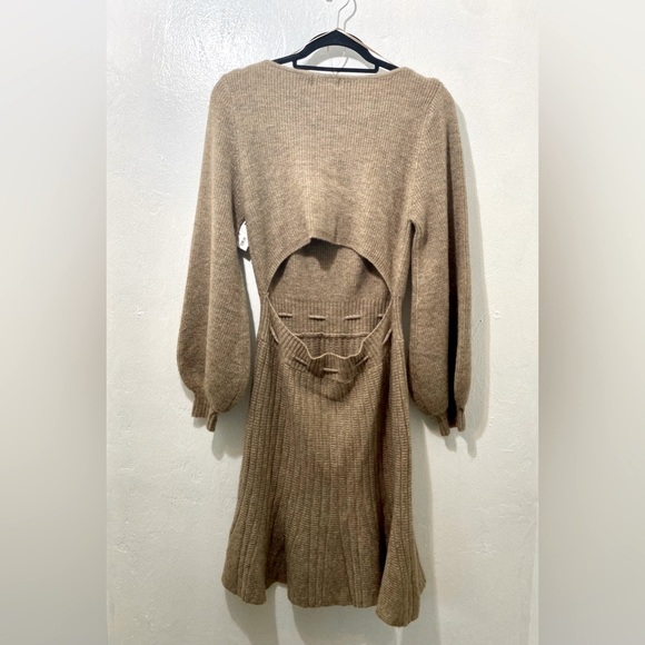 NWT Y2K  MABLE Boho knit midi sweater dress with cut out at lower back.Size L. - Picture 3 of 13